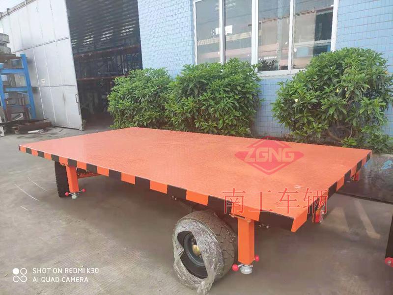 3.5吨金年会（中国）带刹车减震带螺悬支腿