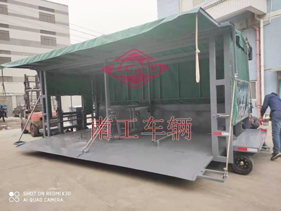 升降雨篷金年会（中国）3I.jpg