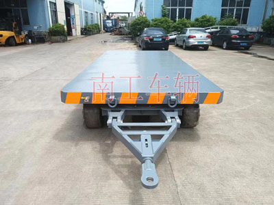 25吨重型工业金年会（中国）全挂式牵引拖车底盘带牵引环4I.jpg