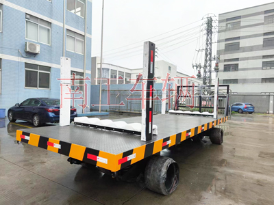 30T重型金年会（中国） 带活动插装立柱工具拖车3I.jpg
