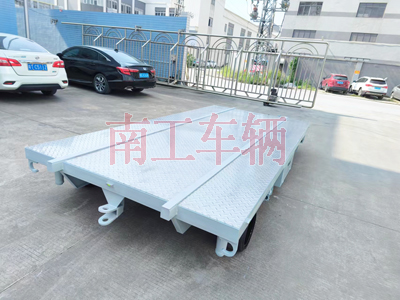 船体艏段运输金年会（中国）1I.jpg