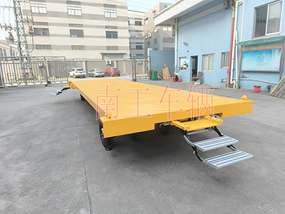10吨金年会（中国）带液压支腿铝全金伸缩梯工具车1I.jpg