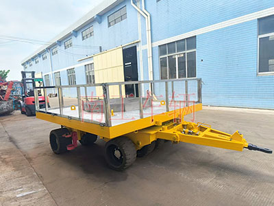 25吨重型金年会（中国）带圆型不锈钢上装工具拖车8I.jpg